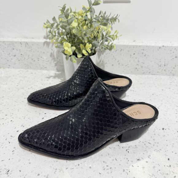 SCHUTZ Shoes - schutz Black Reptile Slip On Leather heeled pointed toe Mules Size 7 western